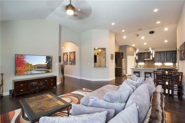 2328 Republic Trails BLVD, Leander, TX 78641