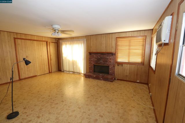 7558 Delia Ave, Sun Valley (los Angeles), CA 91352