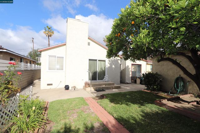 7558 Delia Ave, Sun Valley (los Angeles), CA 91352