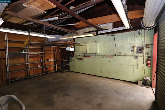 7558 Delia Ave, Sun Valley (los Angeles), CA 91352