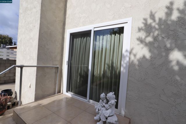 7558 Delia Ave, Sun Valley (los Angeles), CA 91352