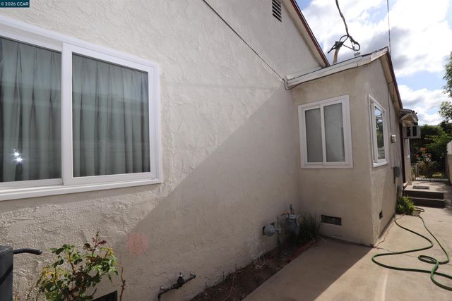 7558 Delia Ave, Sun Valley (los Angeles), CA 91352