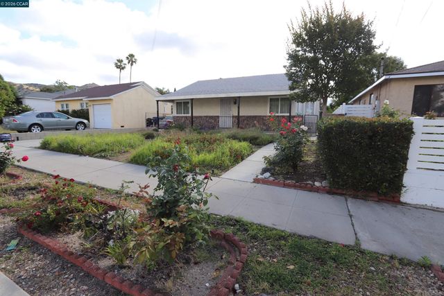 7558 Delia Ave, Sun Valley (los Angeles), CA 91352