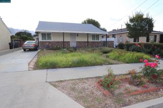 7558 Delia Ave, Sun Valley (los Angeles), CA 91352