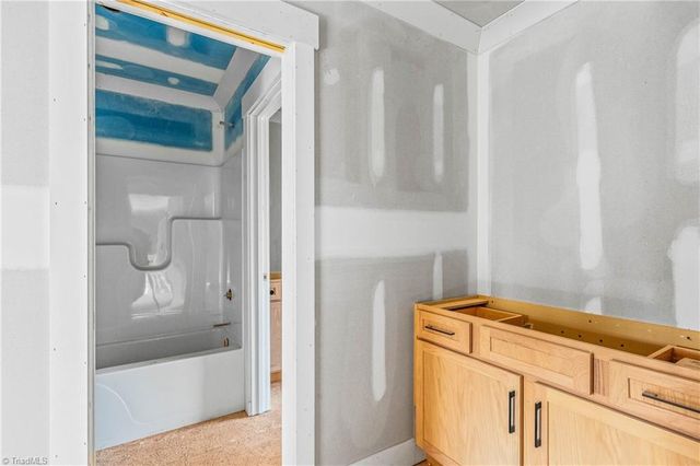 192 Armsworthy Road, Advance, NC 27006