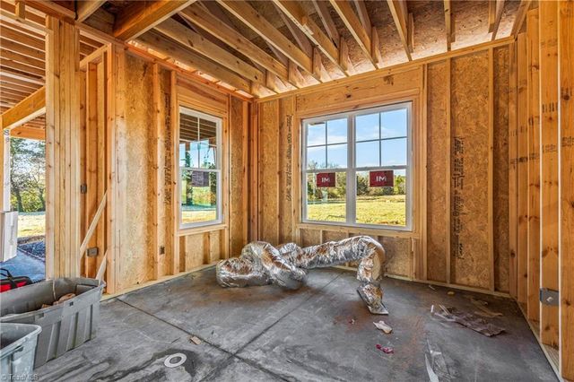 192 Armsworthy Road, Advance, NC 27006