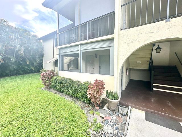 5773 La Pinata Boulevard C-1, Greenacres, FL 33463
