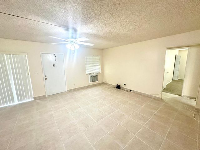 5773 La Pinata Boulevard C-1, Greenacres, FL 33463