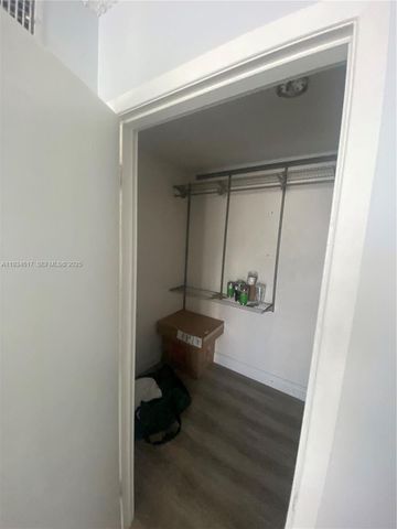 2420 Diana Dr 208, Hallandale Beach, FL 33009