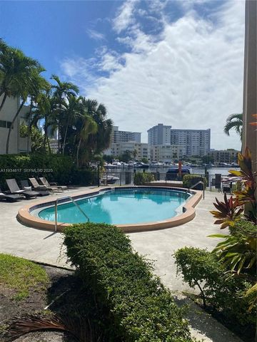 2420 Diana Dr 208, Hallandale Beach, FL 33009