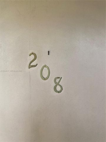 2420 Diana Dr 208, Hallandale Beach, FL 33009