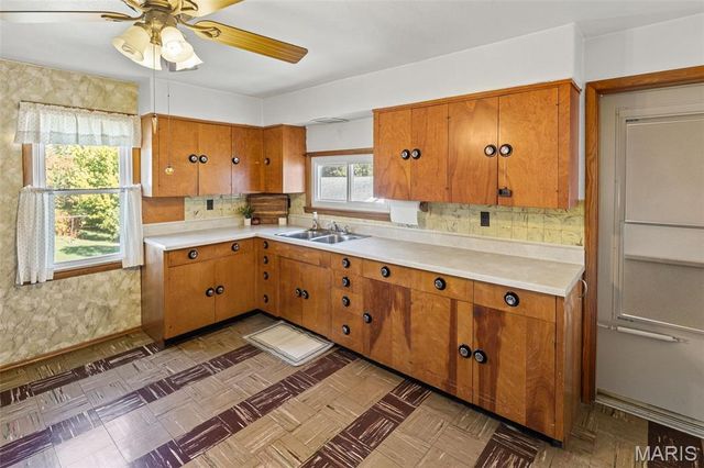 712 Hill Road, Caseyville, IL 62232