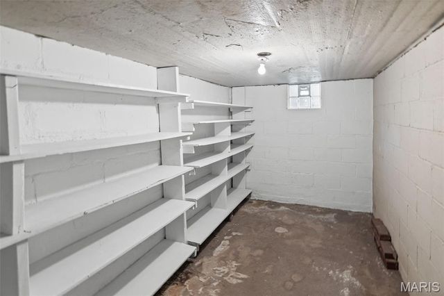 712 Hill Road, Caseyville, IL 62232