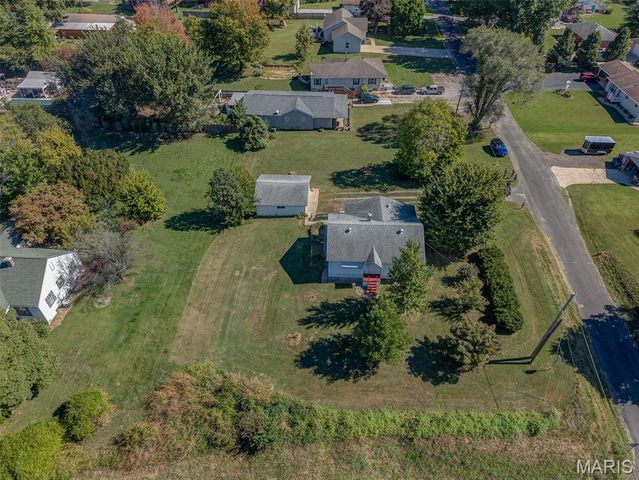 712 Hill Road, Caseyville, IL 62232