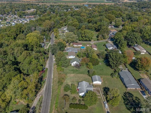 712 Hill Road, Caseyville, IL 62232