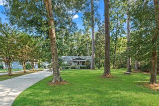 13231 Southshore Drive, Conroe, TX 77304