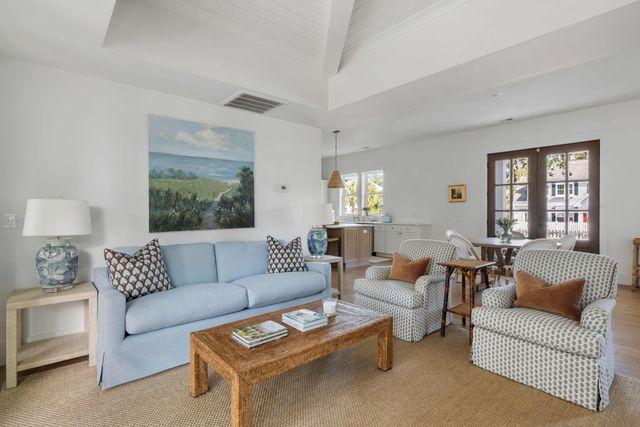 1331 Pherigo Street, Mount Pleasant, SC 29464