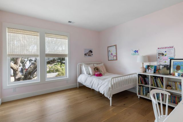 1331 Pherigo Street, Mount Pleasant, SC 29464