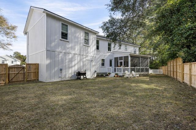 1331 Pherigo Street, Mount Pleasant, SC 29464