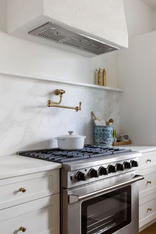 1331 Pherigo Street, Mount Pleasant, SC 29464