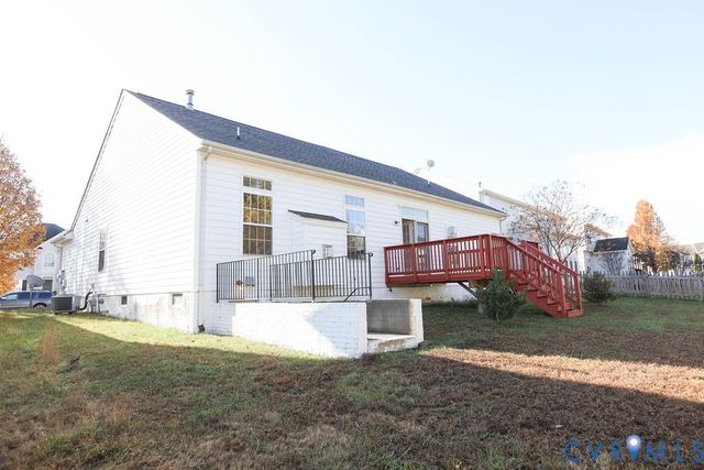 5217 Joshua Tree Cir, Fredericksburg, VA 22407