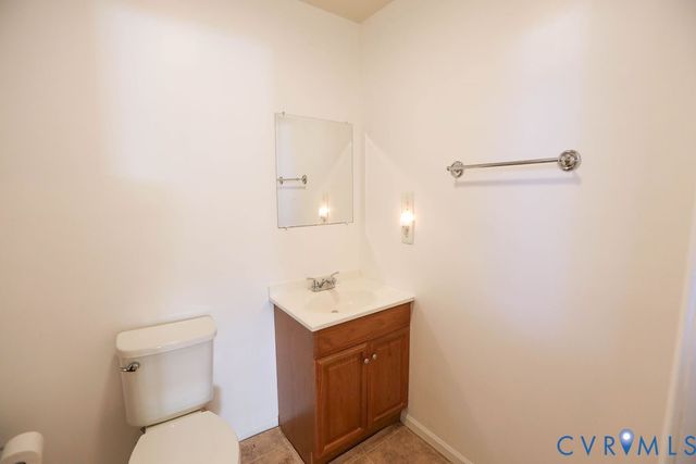 5217 Joshua Tree Cir, Fredericksburg, VA 22407