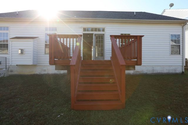 5217 Joshua Tree Cir, Fredericksburg, VA 22407