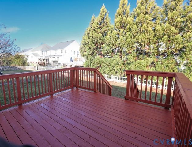 5217 Joshua Tree Cir, Fredericksburg, VA 22407