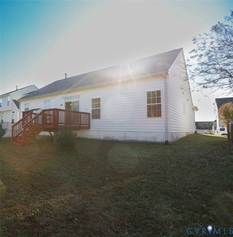 5217 Joshua Tree Cir, Fredericksburg, VA 22407