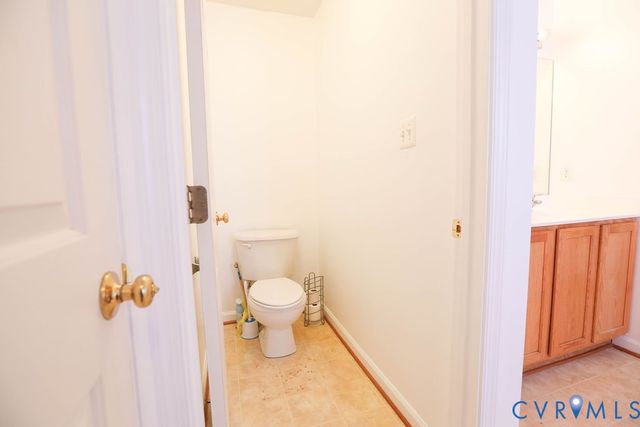 5217 Joshua Tree Cir, Fredericksburg, VA 22407