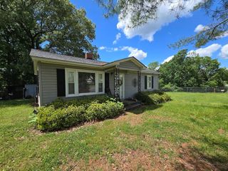 1704 Pacolet Hwy, Gaffney, SC 29340