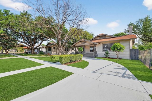 806 Kayton Ave, San Antonio, TX 78210