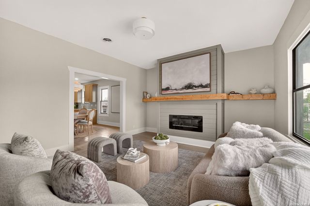 806 Kayton Ave, San Antonio, TX 78210