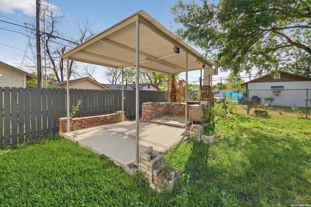 806 Kayton Ave, San Antonio, TX 78210