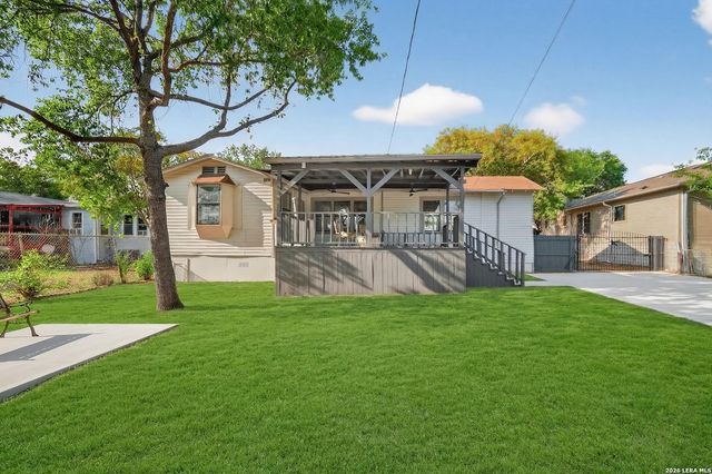 806 Kayton Ave, San Antonio, TX 78210