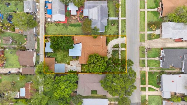 806 Kayton Ave, San Antonio, TX 78210