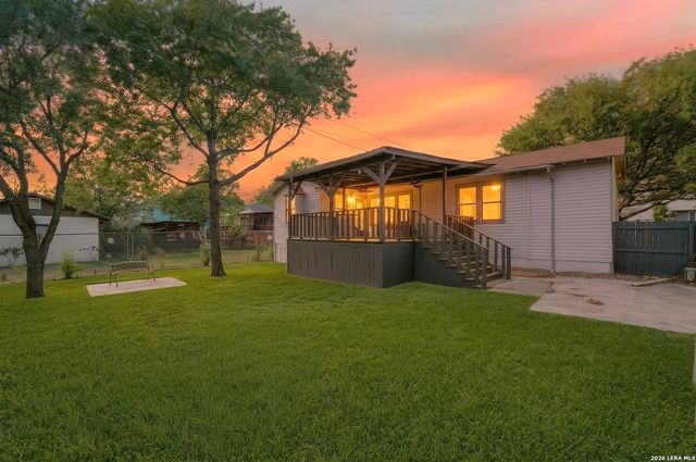 806 Kayton Ave, San Antonio, TX 78210