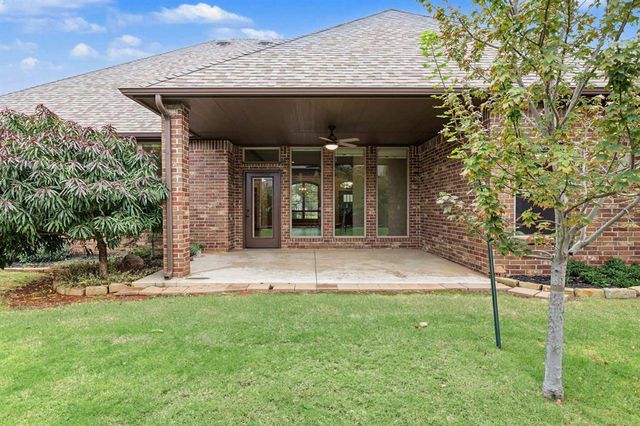 5213 NW 116th Street, Oklahoma City, OK 73162