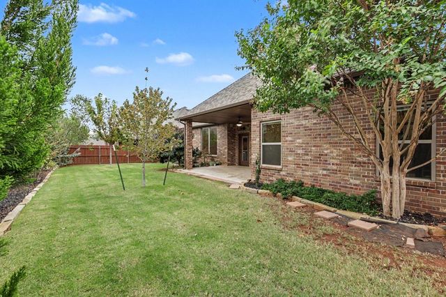 5213 NW 116th Street, Oklahoma City, OK 73162