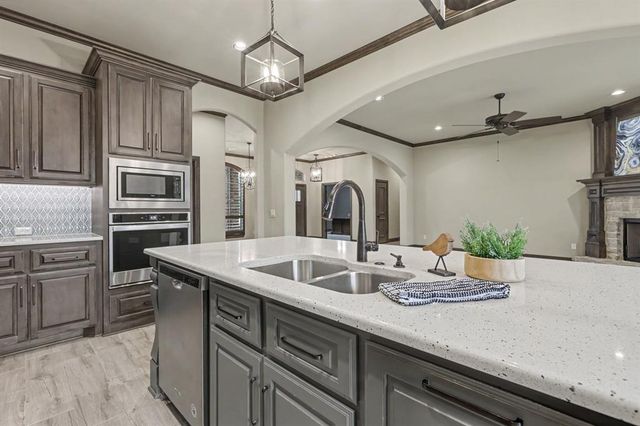 5213 NW 116th Street, Oklahoma City, OK 73162
