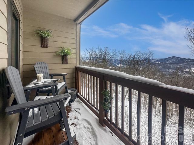 102 Sugar Ski Drive 232, Sugar Mountain, NC 28604
