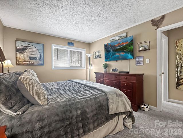 102 Sugar Ski Drive 232, Sugar Mountain, NC 28604