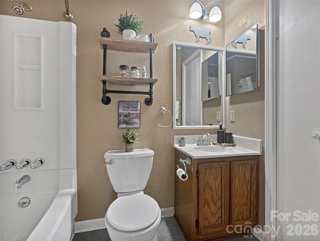 102 Sugar Ski Drive 232, Sugar Mountain, NC 28604