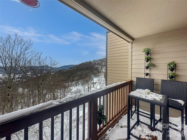 102 Sugar Ski Drive 232, Sugar Mountain, NC 28604