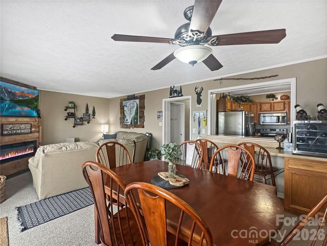 102 Sugar Ski Drive 232, Sugar Mountain, NC 28604