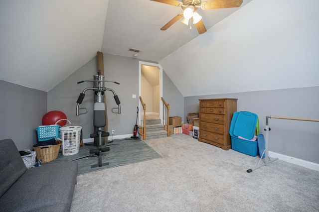 3606 Geneva Dr, Murfreesboro, TN 37128