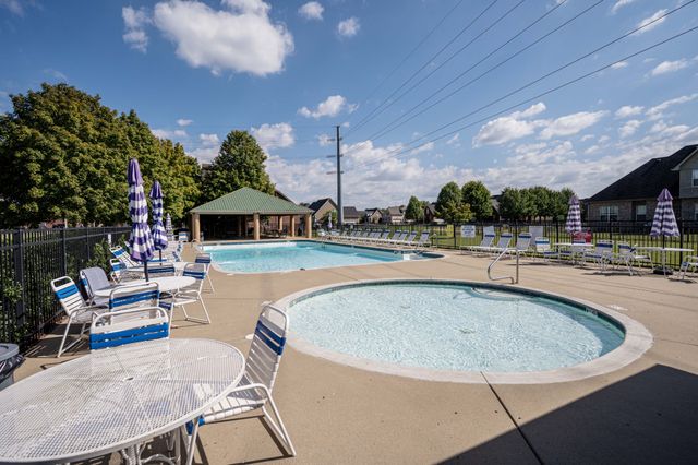 3606 Geneva Dr, Murfreesboro, TN 37128