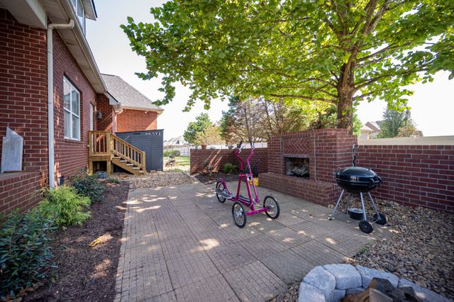 3606 Geneva Dr, Murfreesboro, TN 37128