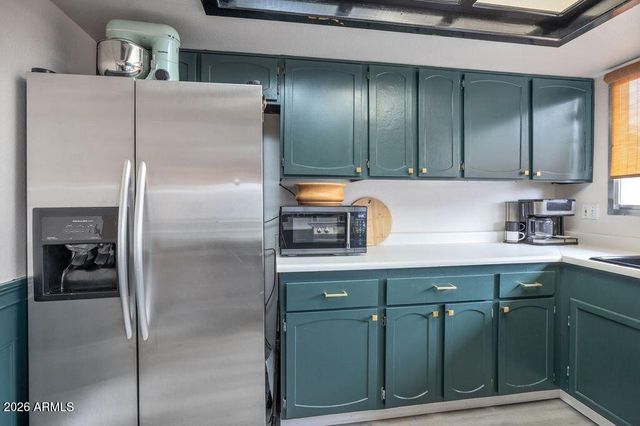 4442 W SOLANO Drive S, Glendale, AZ 85301