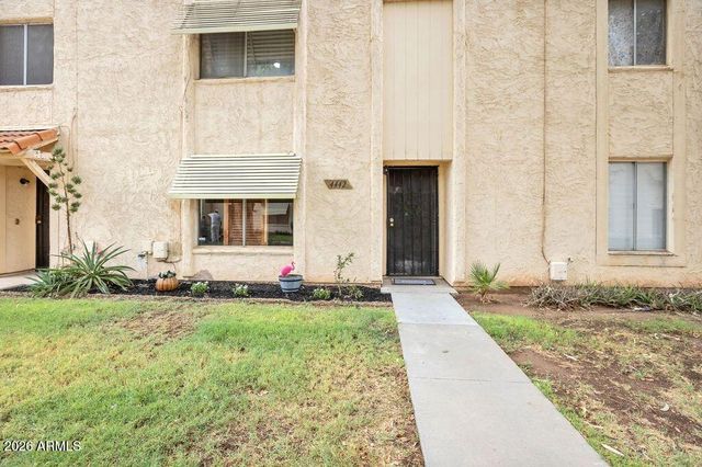 4442 W SOLANO Drive S, Glendale, AZ 85301